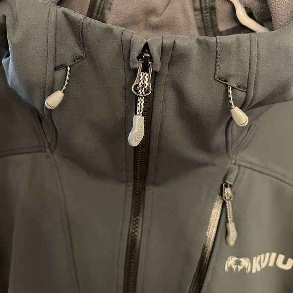 KUIU Men’s Axis Hybrid Hooded Jacket in Charcoal Gray, Size XXL, Nice Condition! - Picture 5 of 8